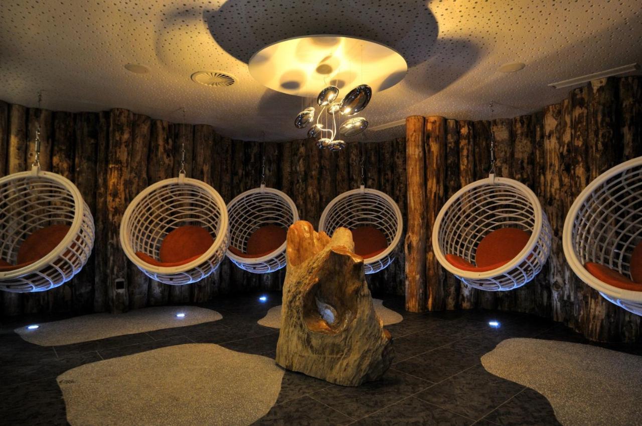 Alpine Palace Hotel 5*